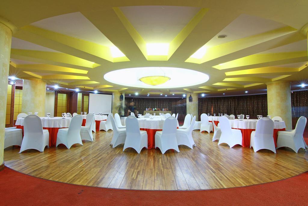 Grand Arkenso Park View Hotel Semarang Exterior photo